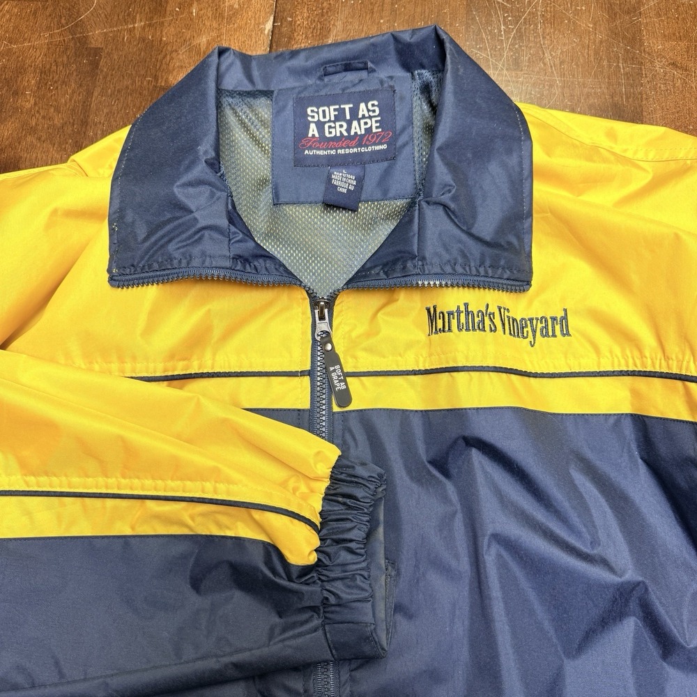 VTG Soft as a grape Marthas Vineyard Zip Navy‎ Yellow shell Jacket Windbreaker L